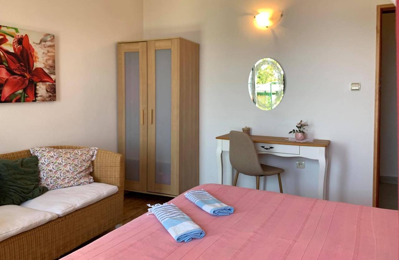 Boutique Home Saltaragazza Petrovac Екстер'єр фото