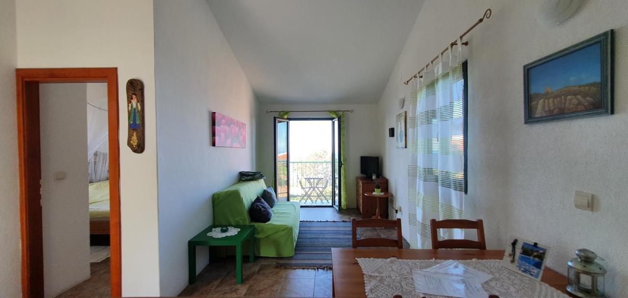 Boutique Home Saltaragazza Petrovac Екстер'єр фото